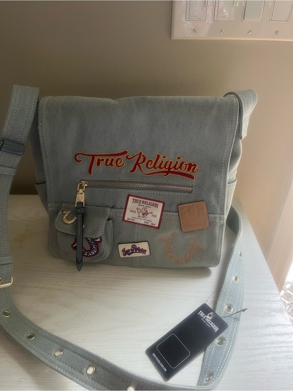 True Religion Light GrayCanvas Messenger Bag with Embroidered Logo - Picture 4 of 10